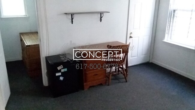 Building Photo - 26 Haskell St