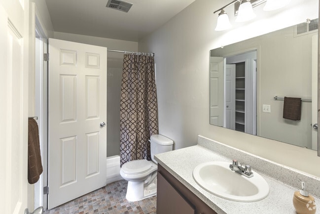 Interior Photo - Cherokee Hills Apartments