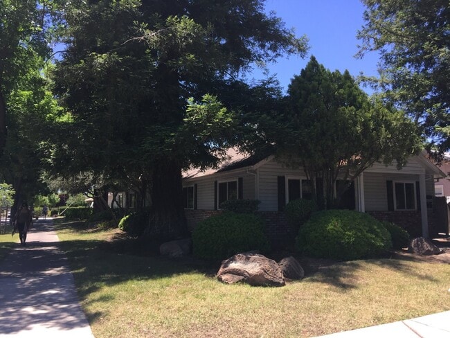 Coming Soon! Four Bedroom Duplex in North ... - Coming Soon! Four Bedroom Duplex in North ... Apartment