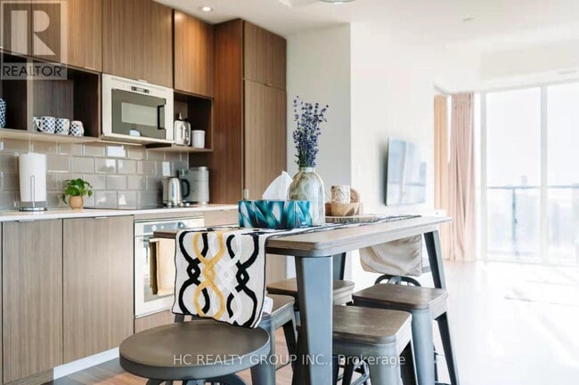 Building Photo - 89 McGill St