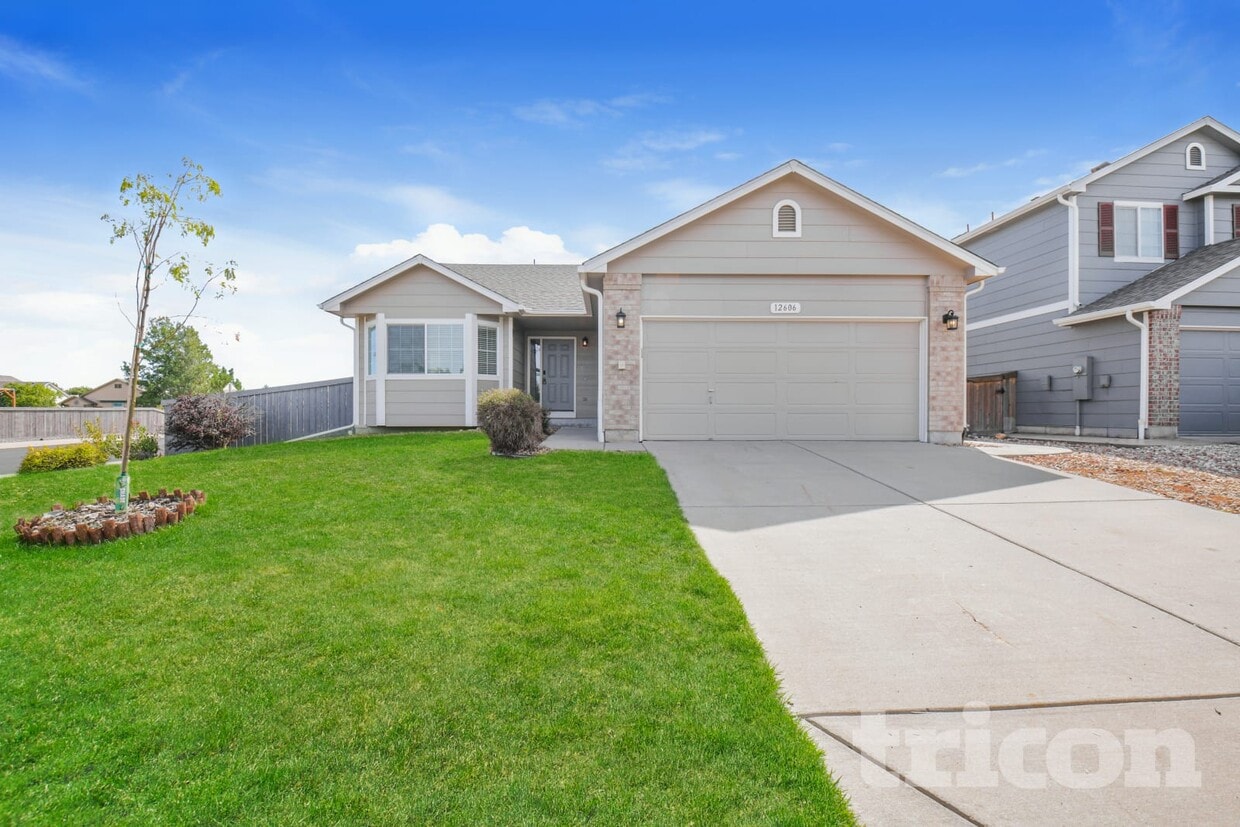 Foto principal - 12606 S Sopris Creek Dr