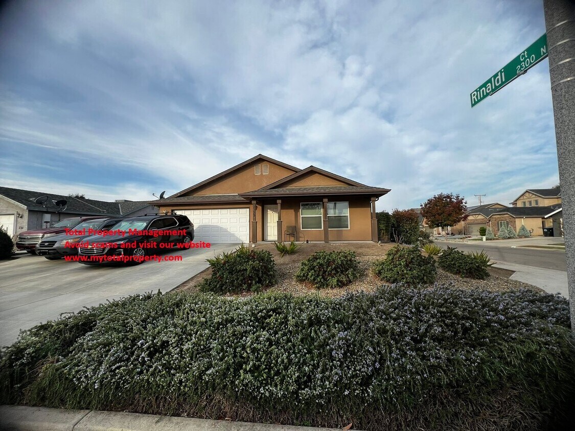 Foto principal - 2323 N Rinaldi Ct