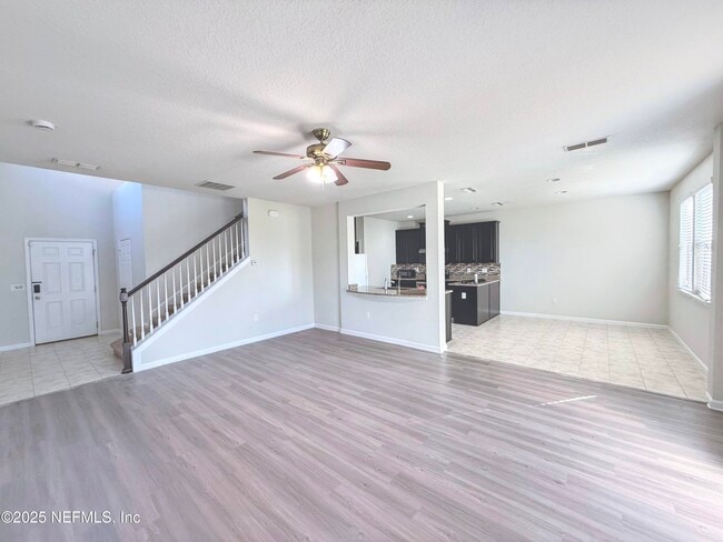 Foto del edificio - 14020 Corrine Cir