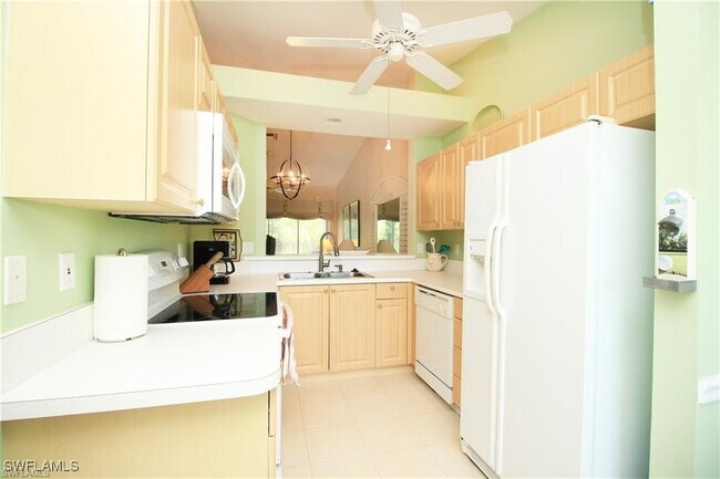 Foto del edificio - 2925 Cypress Trace Cir