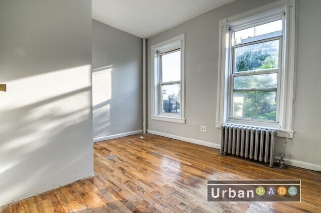 Foto del edificio - 434 Lincoln Ave