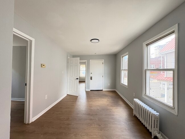 Building Photo - 448 Springdale Ave