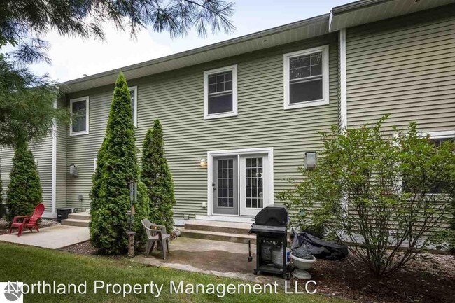 Building Photo - 3 br, 3.5 bath House - 1511 Kent St. #6