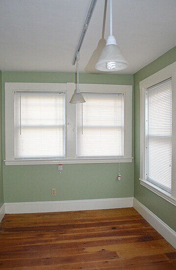 Foto del edificio - $1600 - 2BRM - 900ft2 - Bangor – Cumberlan...