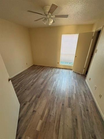 Foto del edificio - 12480 Abrams Rd