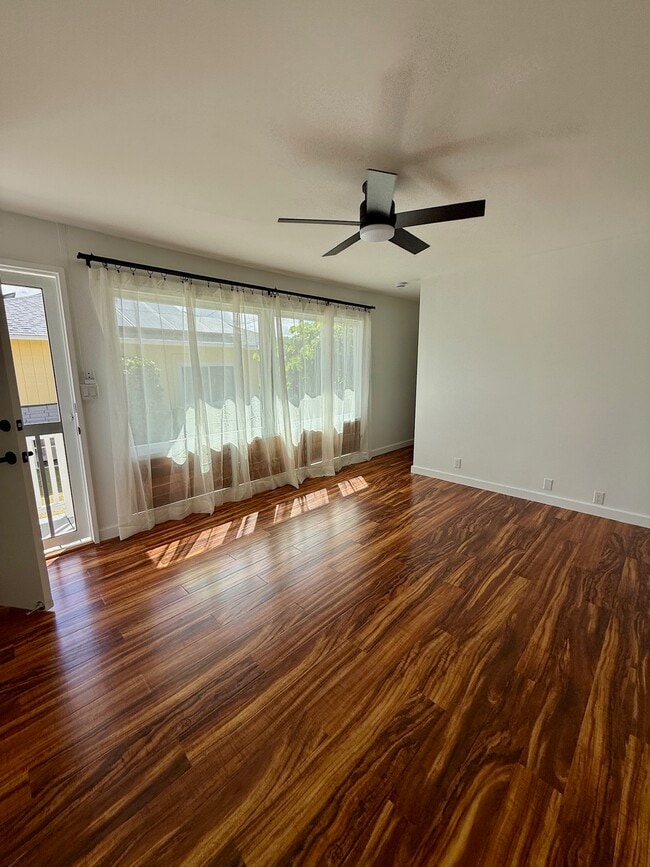 Living room - 241 Hualani St