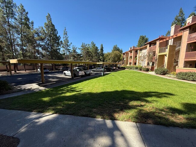 Foto del edificio - 2 Bedroom Apartment in Il Palio, Rancho Be...