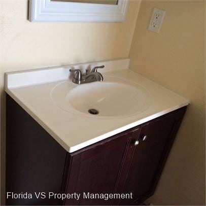 2130 Cascades Blvd - 4