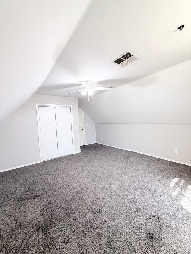 Foto del edificio - 2428 N 101st Ave