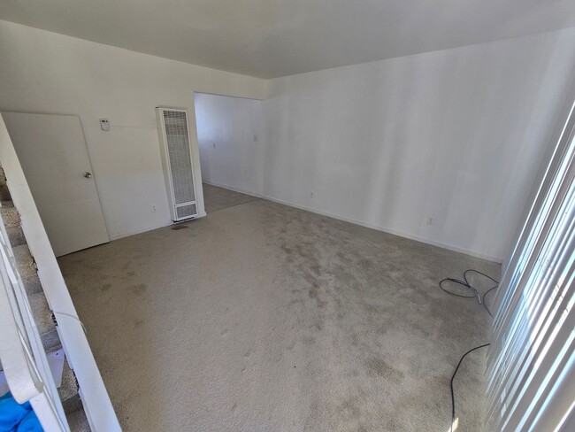 Photo - 418 C St Apartment