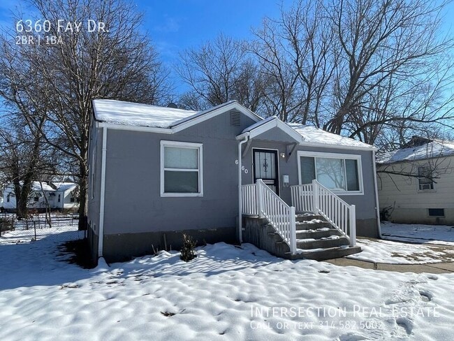Foto del edificio - 6360 Fay Dr