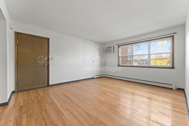 Foto del edificio - 515-25 N Highview Ave