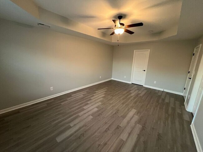 Foto del edificio - 201 Wilcot Rd