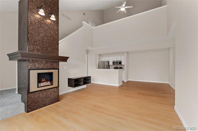 Building Photo - 7468 S Alkire St