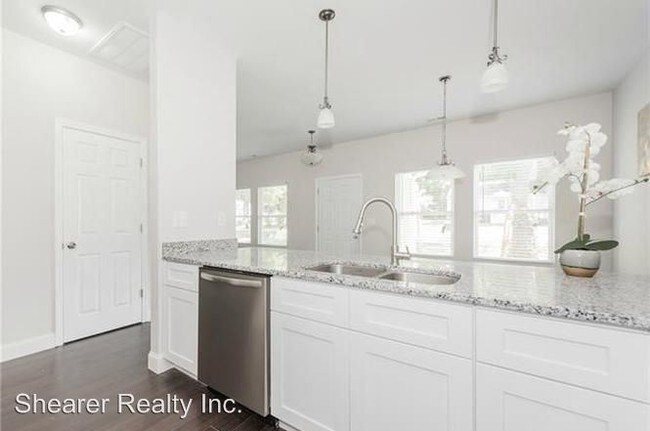 Building Photo - 3 br, 2 bath House - 2573 Hemphill Street