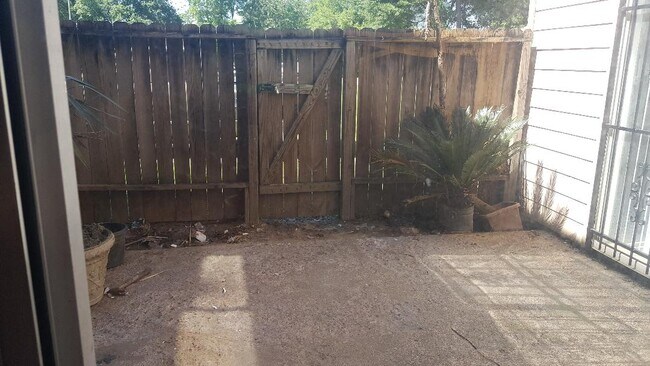 Patio privado - 5822 Twisted Pine Ct Unit A