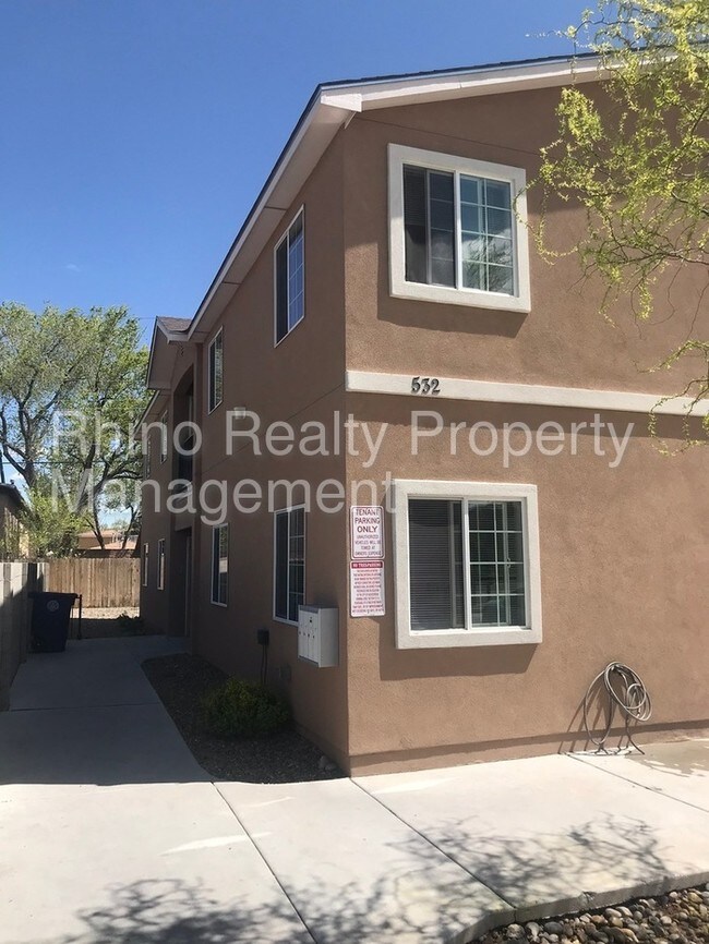 Building Photo - 532 Ortiz Dr NE