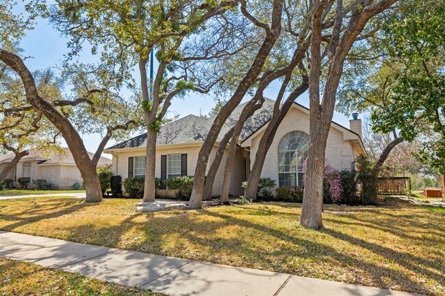 Foto del edificio - 109 Riverview Dr