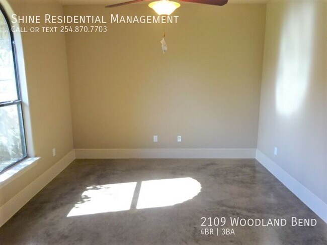 Foto del edificio - 2109 Woodland Bend Rd