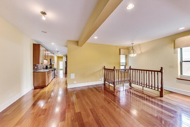 Foto del edificio - 8147 S Prairie Ave