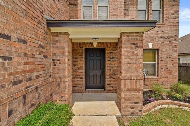 Foto del edificio - 214 Briarwood Dr