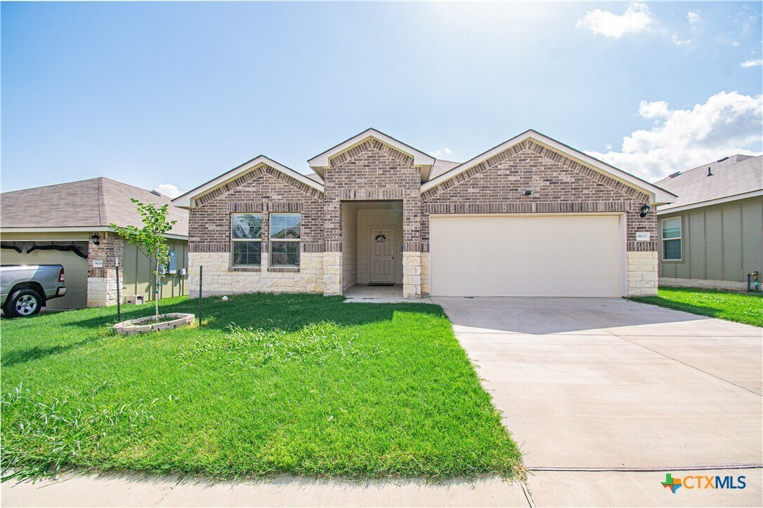 Foto principal - 9610 Malkier Dr