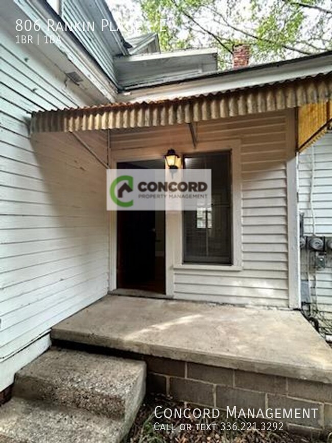 Foto del edificio - 806 Rankin Pl