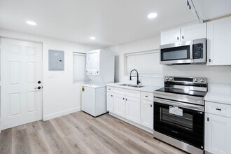 Building Photo - 35070 Ave B