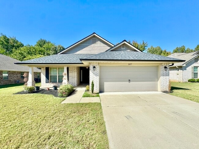 Building Photo - 8437 Grayce Dr