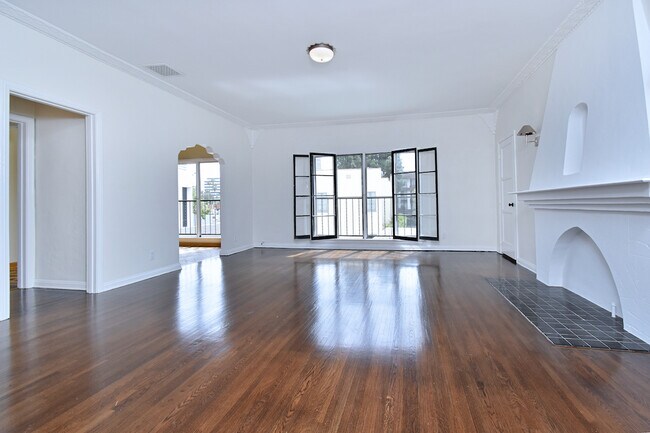 Foto del edificio - 724 S Genesee Ave