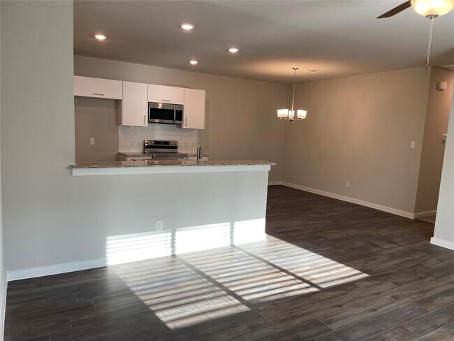 Foto del edificio - 9797 Grosbeak Ln