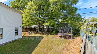 Building Photo - 5729 Marshall Ave