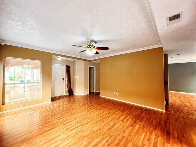Foto del edificio - 6612 Piedra Quemada Rd NW
