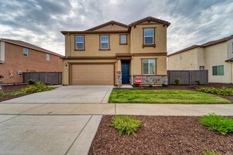 Building Photo - 1080 Lost Creek Ranch Dr Building Photo - 1080 Lost Creek Ranch Dr