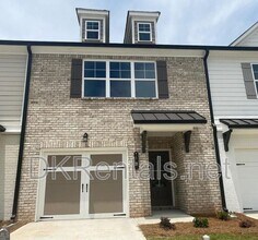 Building Photo - 5350 Fox Den Rd