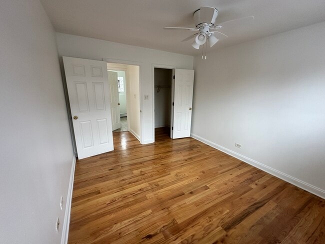 Building Photo - 7121 W 110th St