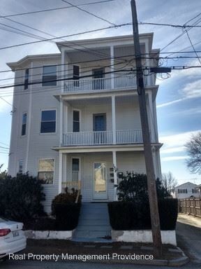 Primary Photo - 138 Sandringham Ave