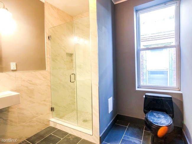 Building Photo - 2 br, 1 bath Apartment - 242 Apsley St