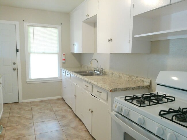 Building Photo - 3510 Austin St