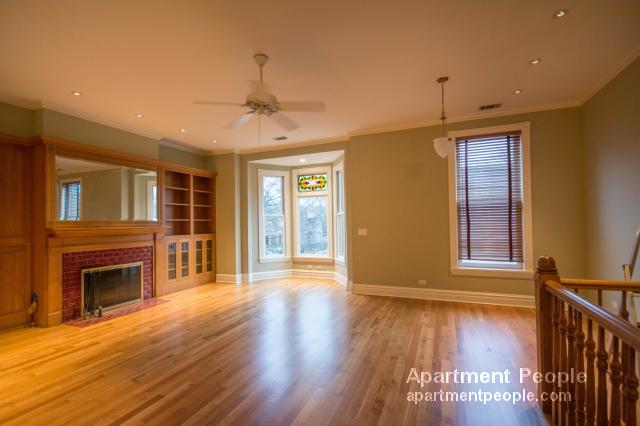 Building Photo - 2456 N Surrey Ct