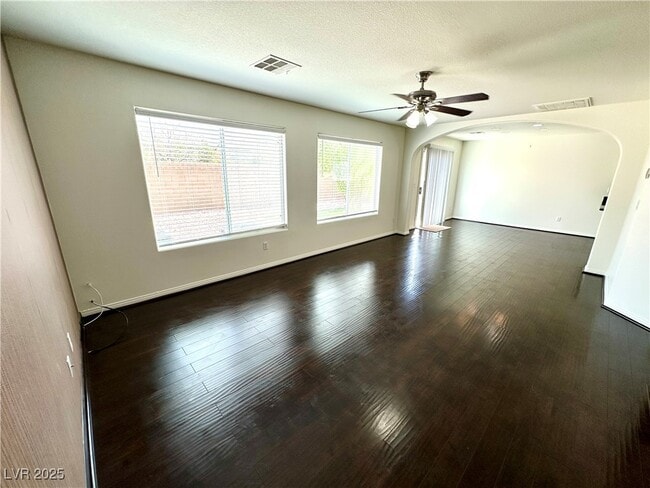 Foto del edificio - 9141 Iron Cactus Ave