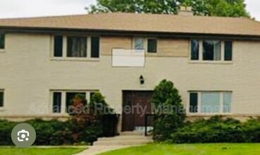 Building Photo - 5710 N 91st St