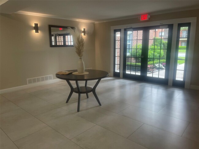 Foto del edificio - 130 S Park Ave