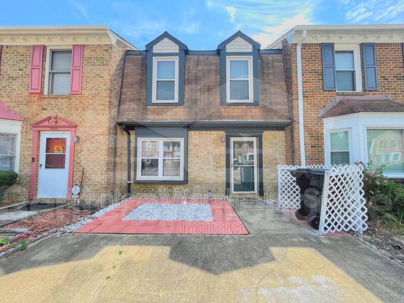 Primary Photo - 4641 Merrimac Ln