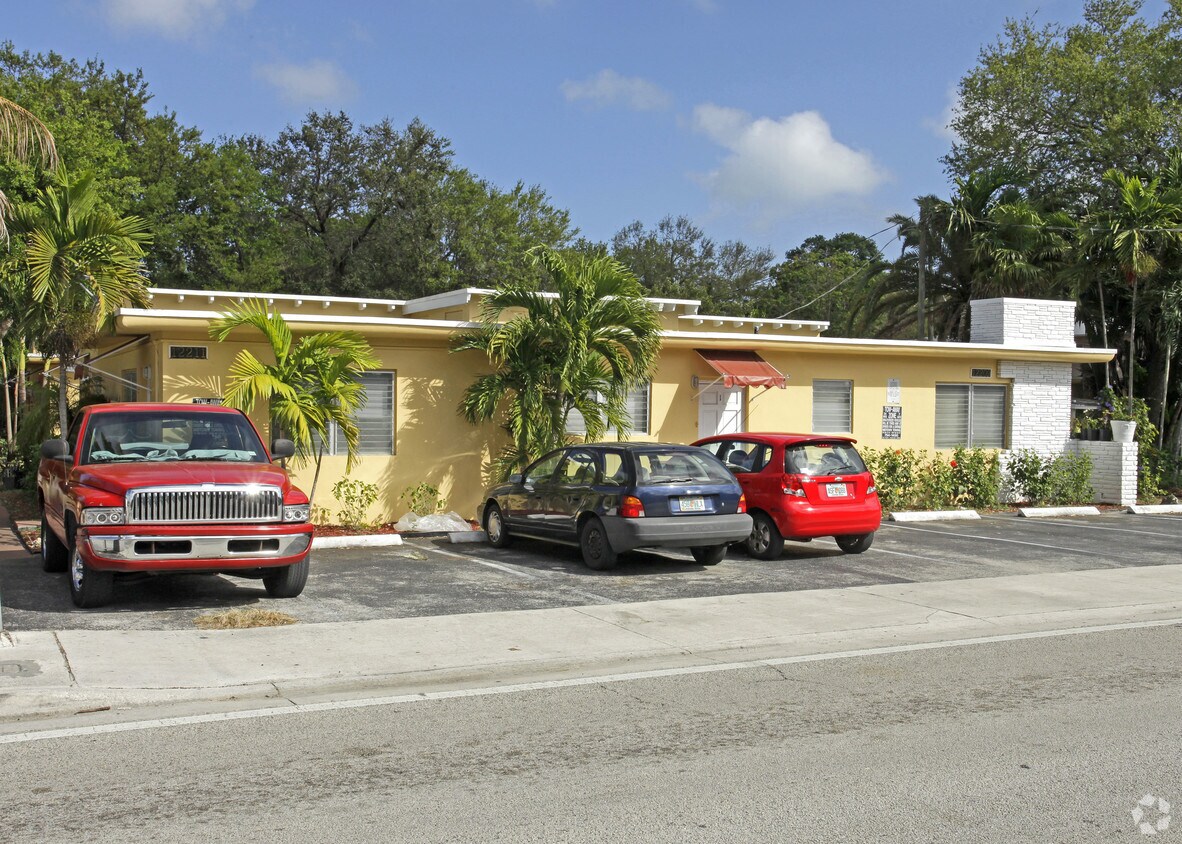 Primary Photo - Mass Apartments