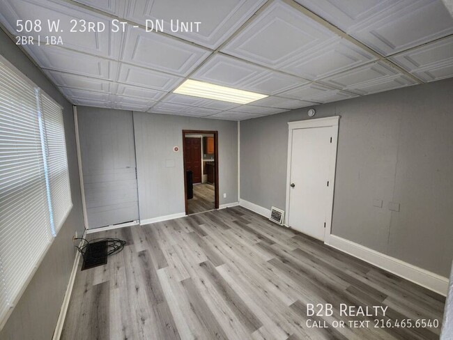 Building Photo - Charming 2-Bedroom Property in Prime Location